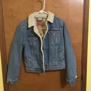 NWT Levi's denim shearling trucker jacket
